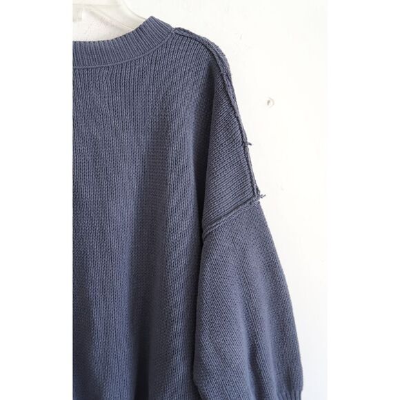 Abercrombie & Fitch Soft Grayish Blue Sweater - Size Small - Picture 6 of 8